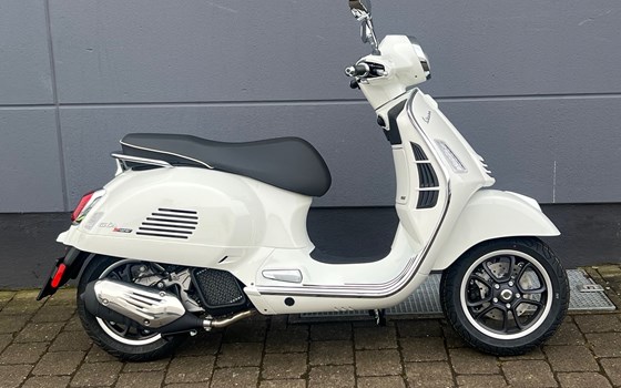 Neufahrzeug Vespa GTS 125 Super - Bild 1