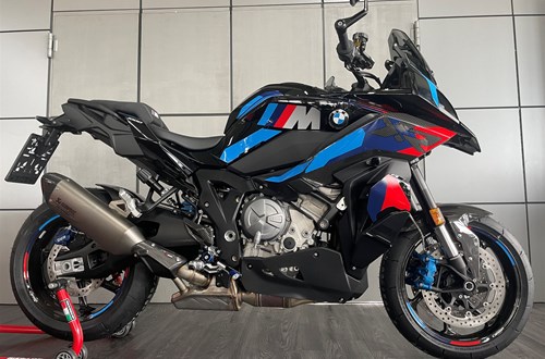 BMW M 1000 XR