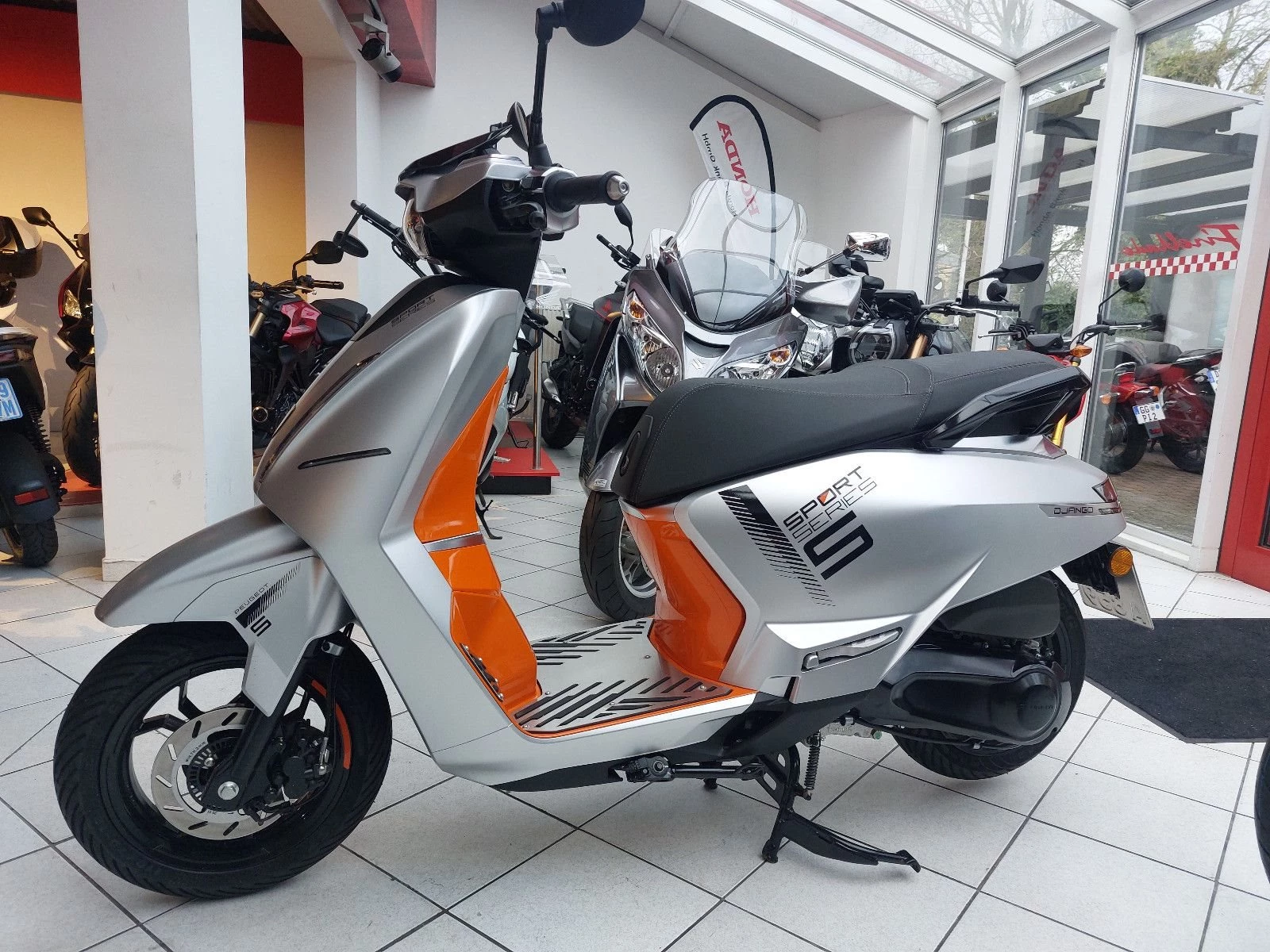 Peugeot Django 125 Sport