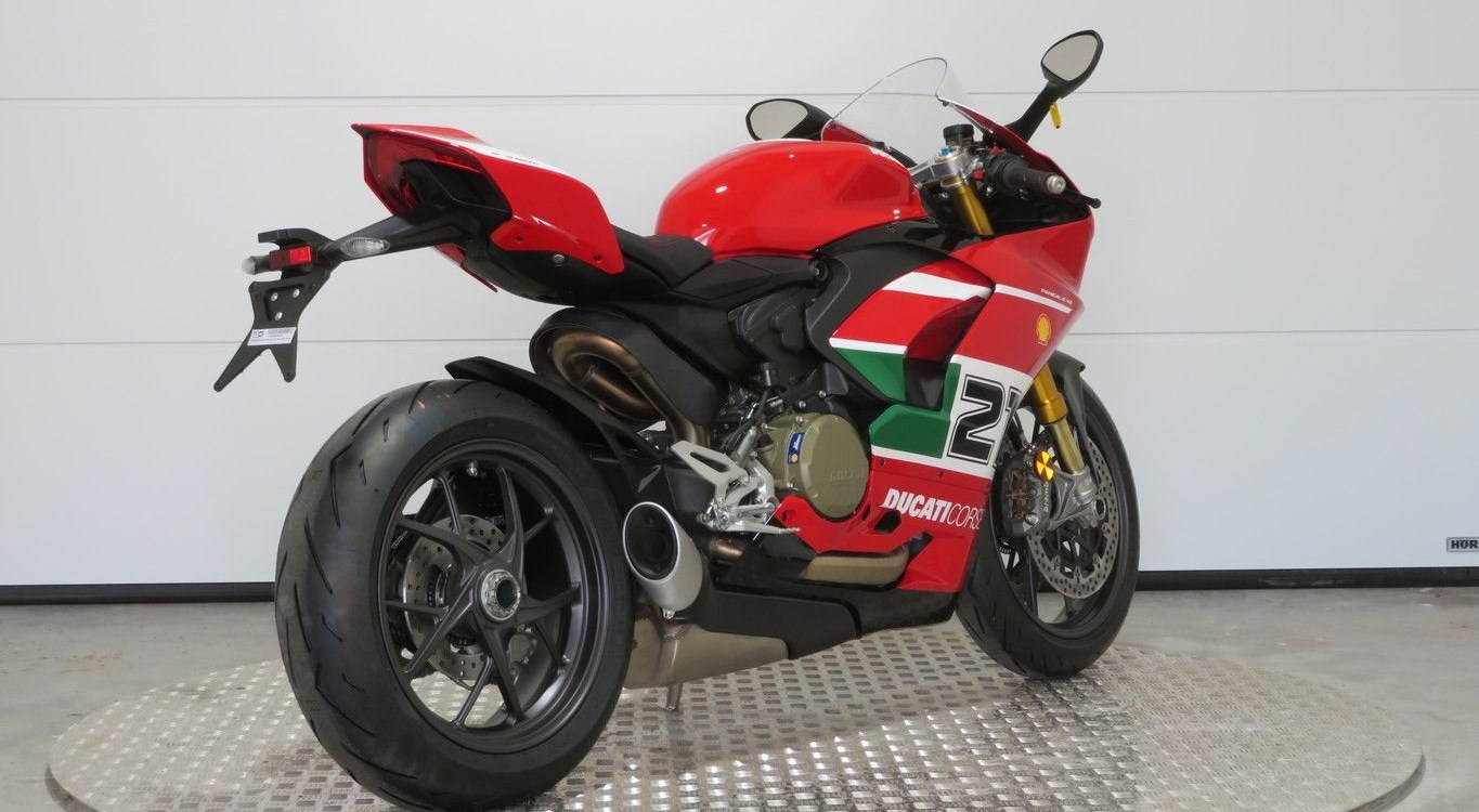 Offer Ducati Panigale V2