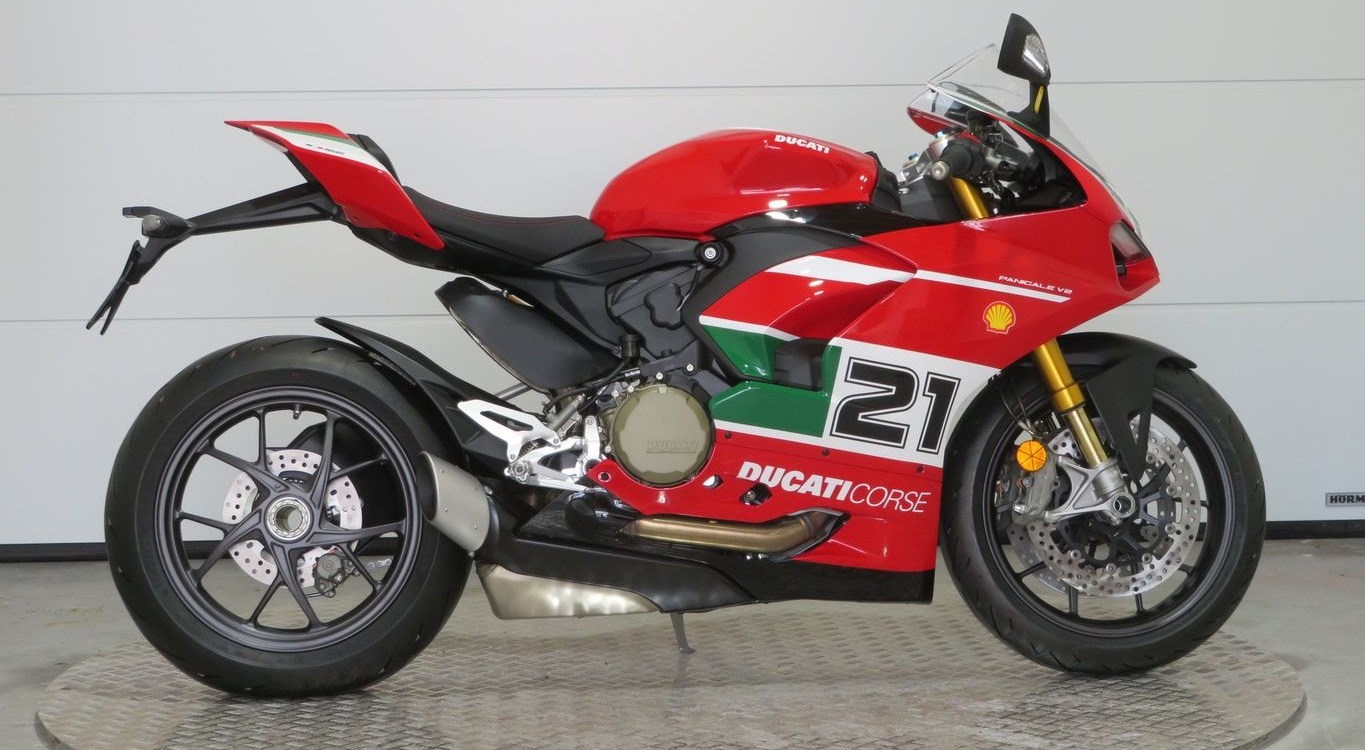 Offer Ducati Panigale V2