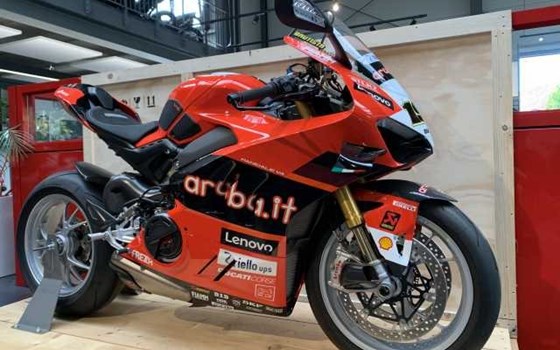 Gebrauchtmotorrad Ducati Panigale V4 S - Bild 3