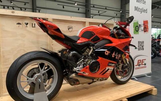 Gebrauchtmotorrad Ducati Panigale V4 S - Bild 4