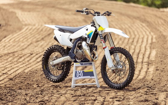 Neufahrzeug Husqvarna TC 85 19/16 - Bild 2 Neufahrzeug Husqvarna TC 85 19/16 - Bild 2