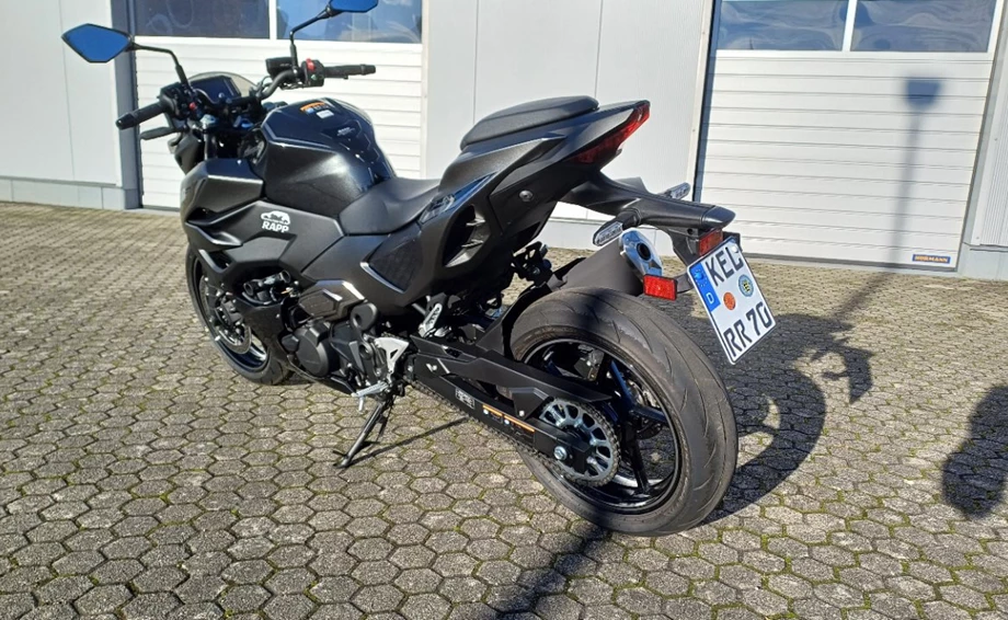 Angebot Kawasaki Z7 Hybrid Bild 4: Angebot Kawasaki Z7 Hybrid