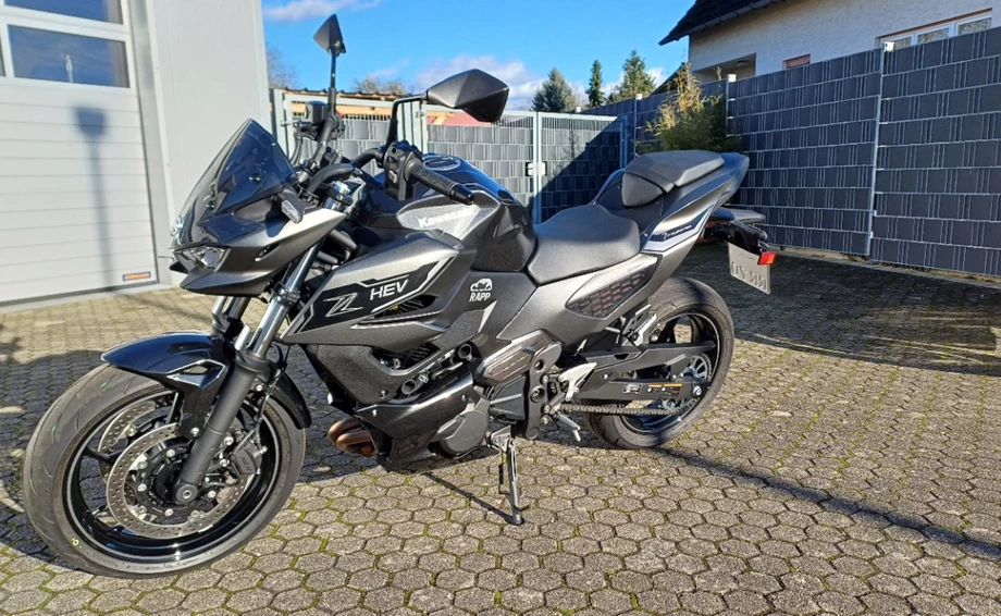 Angebot Kawasaki Z7 Hybrid Bild 2: Angebot Kawasaki Z7 Hybrid