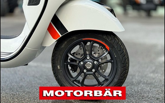 Neufahrzeug Vespa GTS 125 Super Sport - Bild 6 Neufahrzeug Vespa GTS 125 Super Sport - Bild 6
