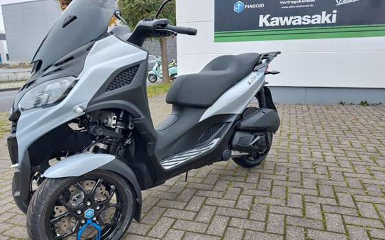 Neufahrzeug Piaggio MP3 310 Sport - Bild 15