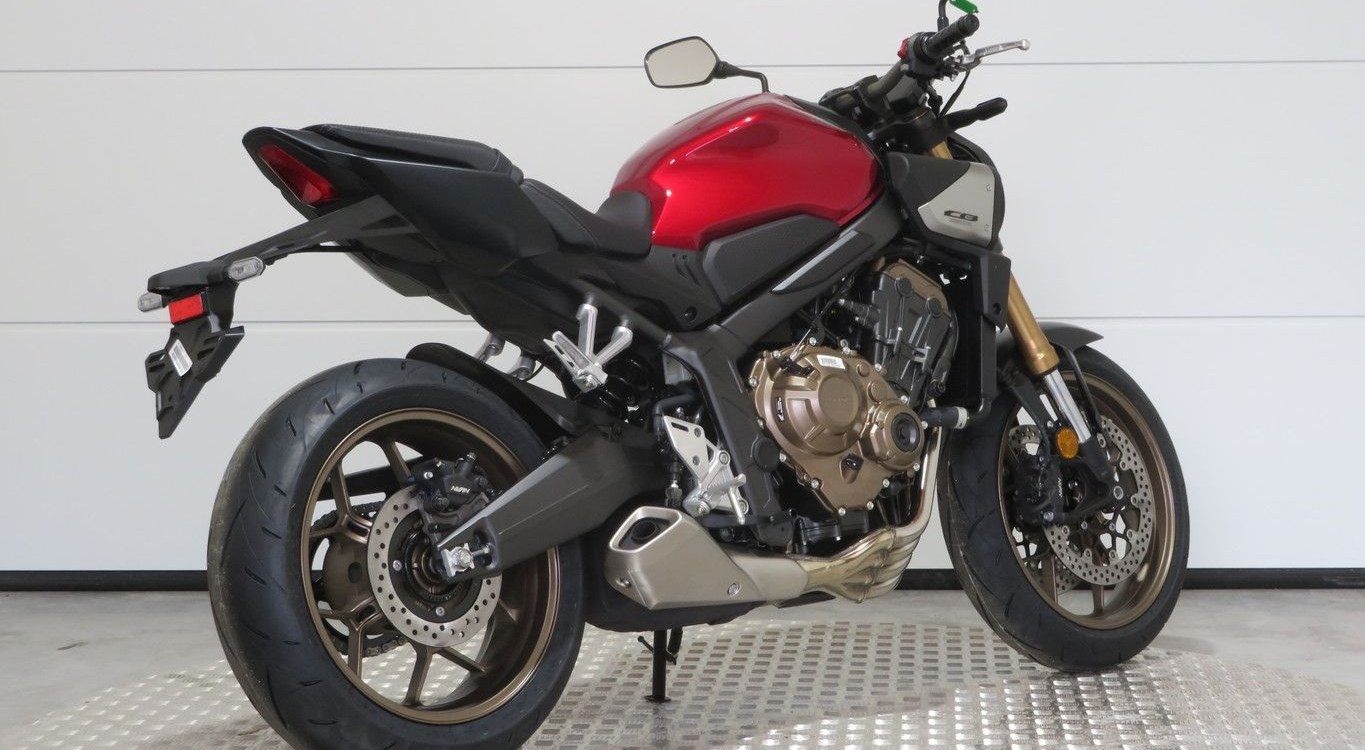 Offer Honda CB650R E-Clutch