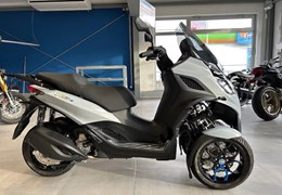 Neumotorrad Piaggio MP3 310 Sport