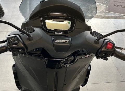 Neufahrzeug Piaggio MP3 310 Sport - Bild 6