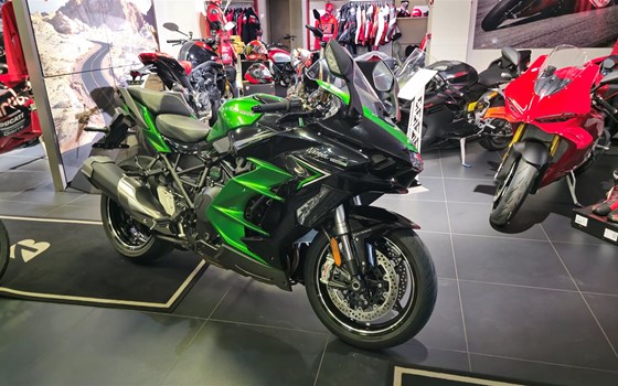 Gebrauchtmotorrad Kawasaki Ninja H2 SX SE - Bild 3