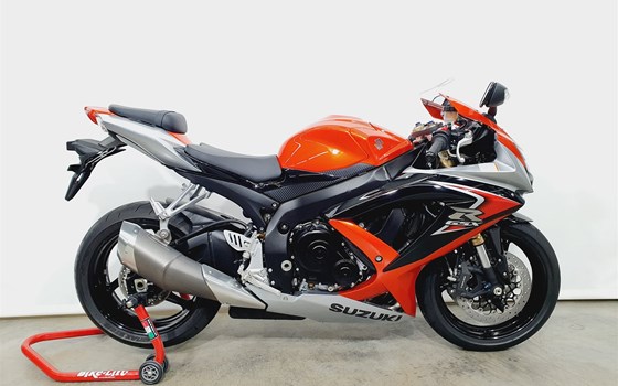 Gebrauchtmotorrad Suzuki GSX-R 600 - Bild 1