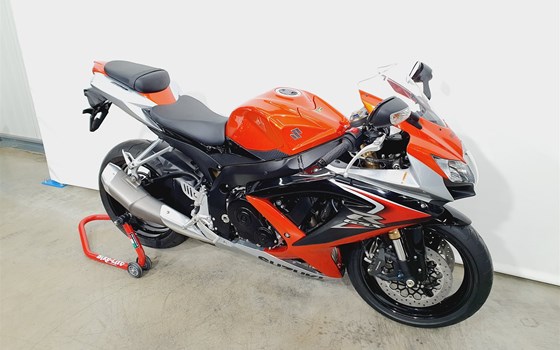 Gebrauchtmotorrad Suzuki GSX-R 600 - Bild 3