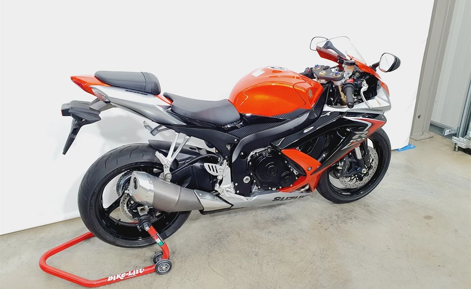 Angebot Suzuki GSX-R 600 Bild 4: Angebot Suzuki GSX-R 600