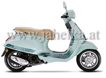 Vespa Primavera 125 Batik