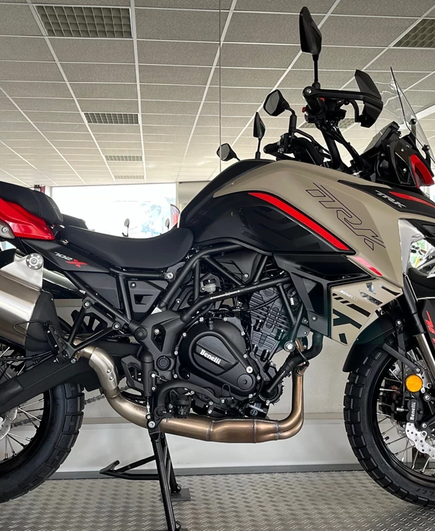 Benelli TRK 702 X<br />KOFFERSET GRATIS