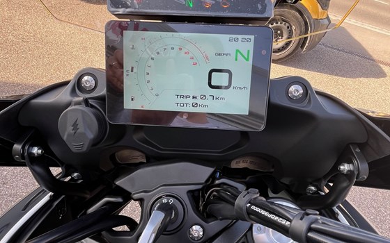 Neufahrzeug Benelli TRK 702 - Bild 5