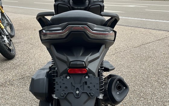 Neufahrzeug Voge SR4 350i ABS - Bild 4