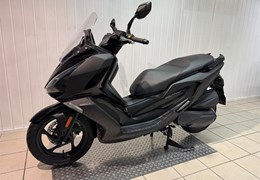 Neumotorrad Kymco Downtown