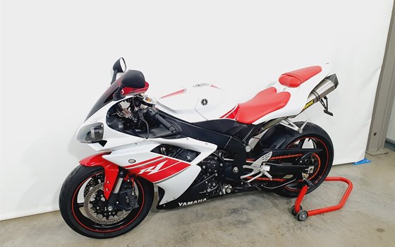 Gebrauchtmotorrad Yamaha R1 - Bild 7