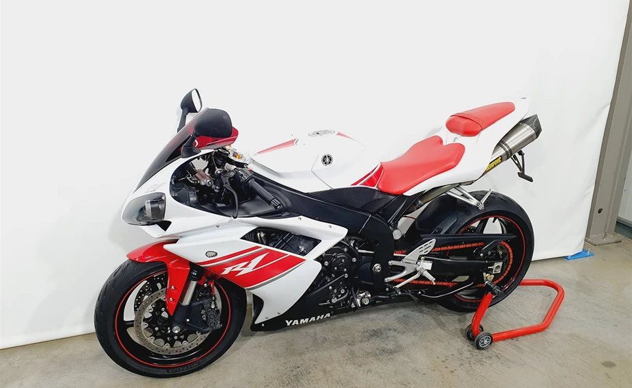 Angebot Yamaha R1 Bild 7: Angebot Yamaha R1