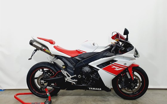 Gebrauchtmotorrad Yamaha R1 - Bild 1