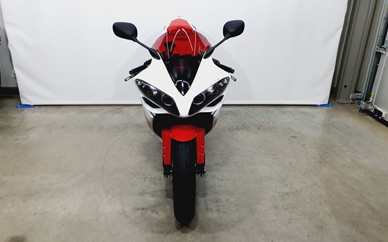 Gebrauchtmotorrad Yamaha R1 - Bild 9