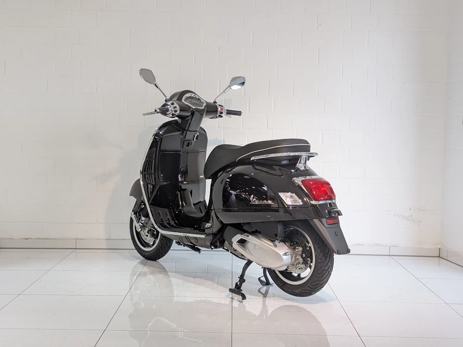Angebot Vespa GTS 310 Super Bild 4: Angebot Vespa GTS 310 Super