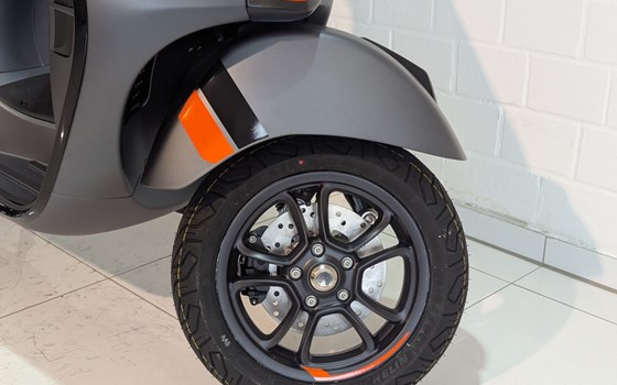 Neufahrzeug Vespa GTS 310 SuperSport - Bild 8