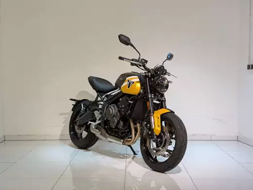 Triumph Trident 660