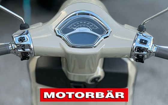 Neufahrzeug Vespa GTS 125 - Bild 6 Neufahrzeug Vespa GTS 125 - Bild 6