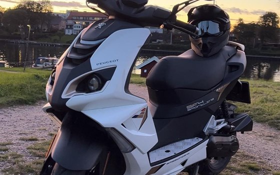 Gebrauchtmotorrad Peugeot Speedfight - Bild 3 Gebrauchtmotorrad Peugeot Speedfight - Bild 3