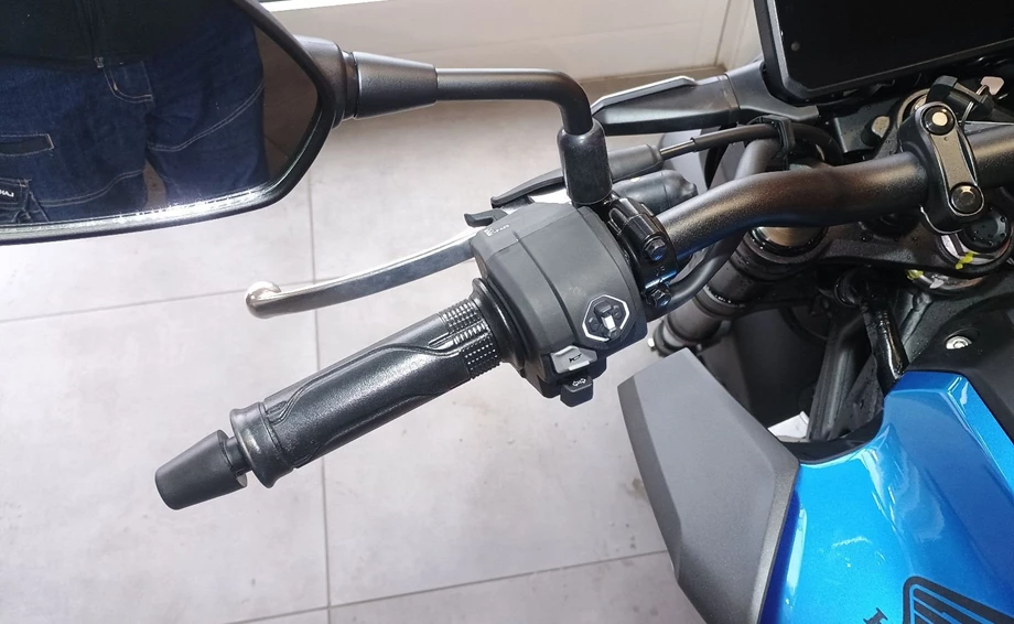 Angebot Honda CB125R Bild 5: Angebot Honda CB125R