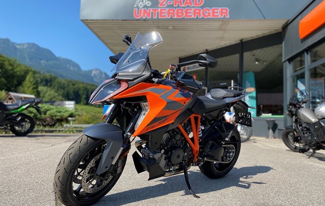 KTM 1290 Super Duke GT