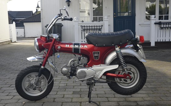 Gebrauchtmotorrad Honda Dax - Bild 2