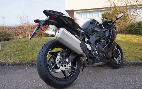 Neufahrzeug Kawasaki Ninja ZX-4R - Bild 6