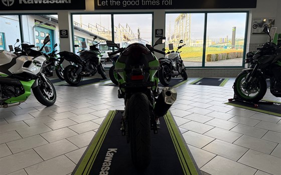 Neufahrzeug Kawasaki Ninja 500 SE - Bild 11