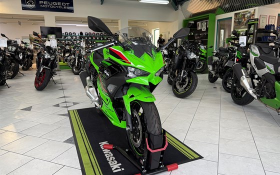 Neufahrzeug Kawasaki Ninja 500 SE - Bild 5