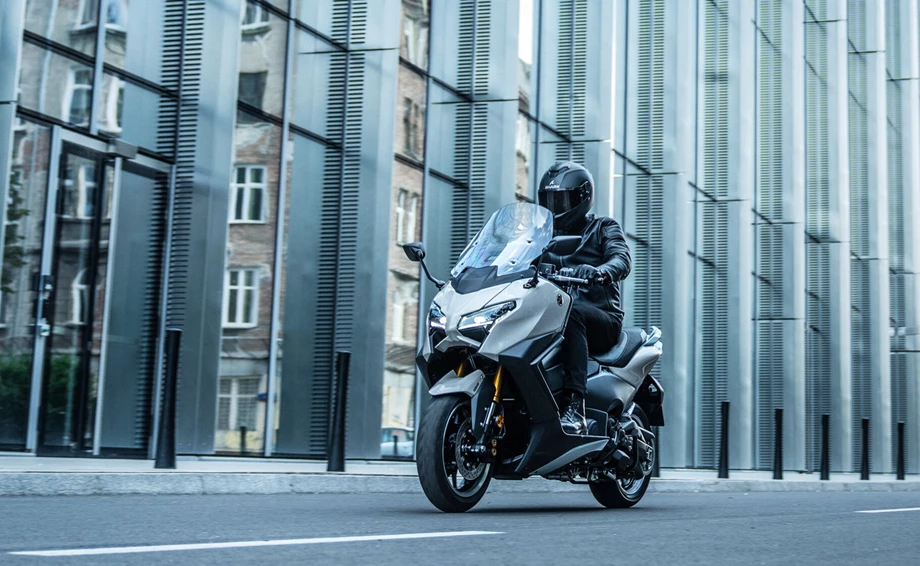 Angebot Yamaha TMAX Tech MAX Bild 10: Angebot Yamaha TMAX Tech MAX