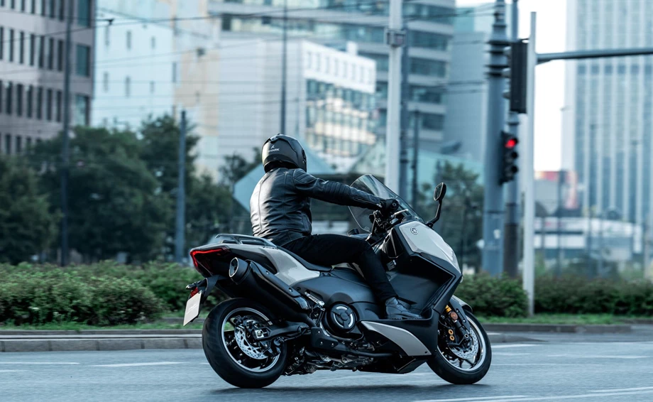 Angebot Yamaha TMAX Tech MAX Bild 14: Angebot Yamaha TMAX Tech MAX
