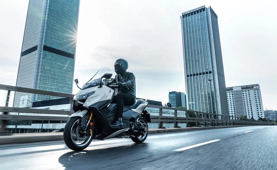 Angebot Yamaha TMAX Tech MAX Bild 3: Angebot Yamaha TMAX Tech MAX