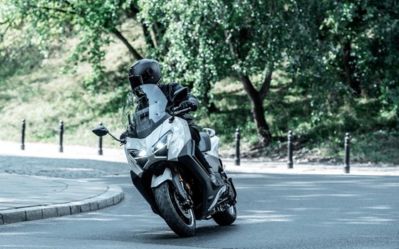 Neufahrzeug Yamaha TMAX Tech MAX - Bild 13