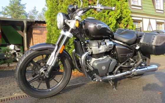 Gebrauchtmotorrad Royal Enfield Super Meteor 650 - Bild 5