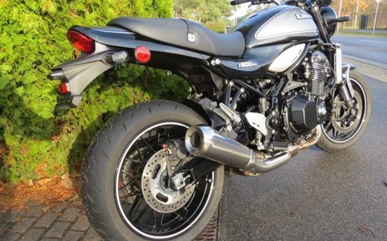 Gebrauchtmotorrad Kawasaki Z900 RS - Bild 4