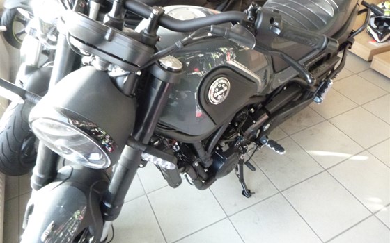 Neufahrzeug Benelli Leoncino 500 - Bild 3