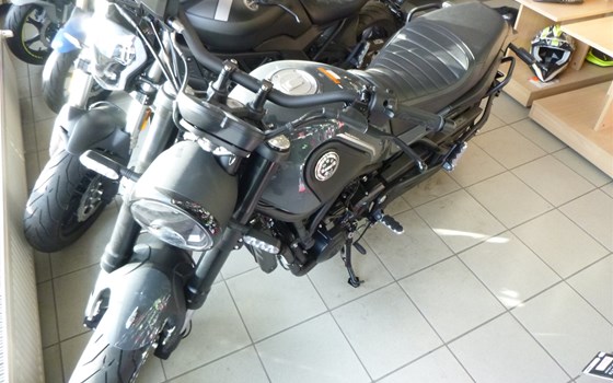 Neufahrzeug Benelli Leoncino 500 - Bild 4