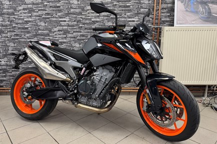 KTM 790 Duke