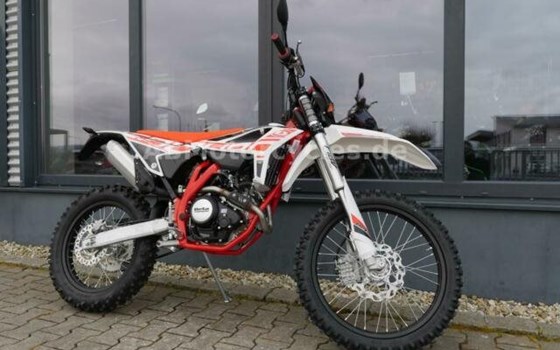 Neufahrzeug Beta RR Enduro 4T 125 AC - Bild 3