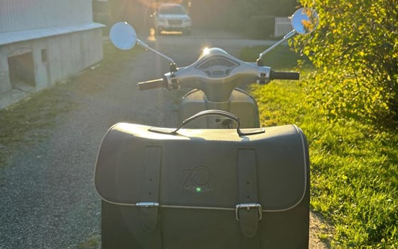 Gebrauchtmotorrad Vespa Primavera 50 70. Anniversary - Bild 6